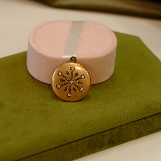 10k Round Locket with Snowflake Rhinestones
