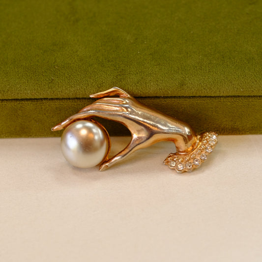 Vintage Gold Tone Hand Pin with Pearl