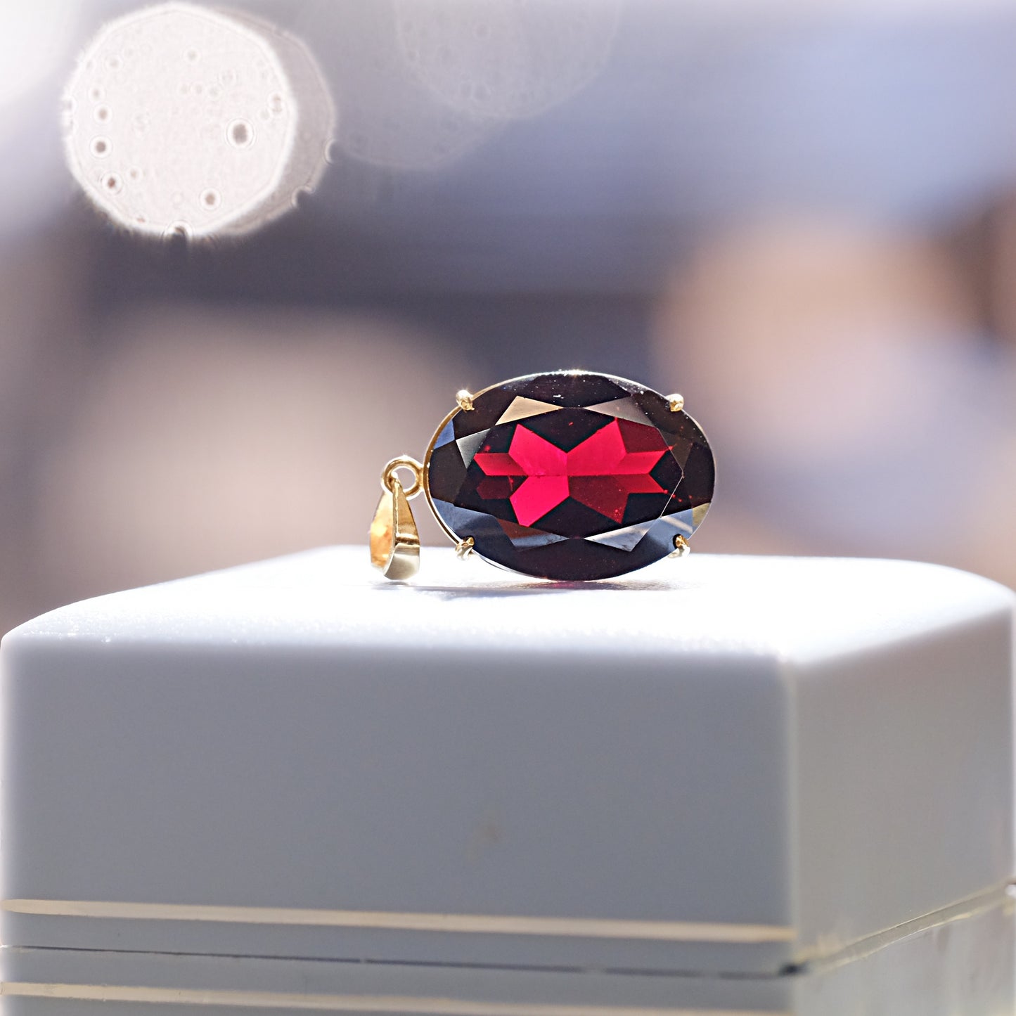 18k Garnet Pendant