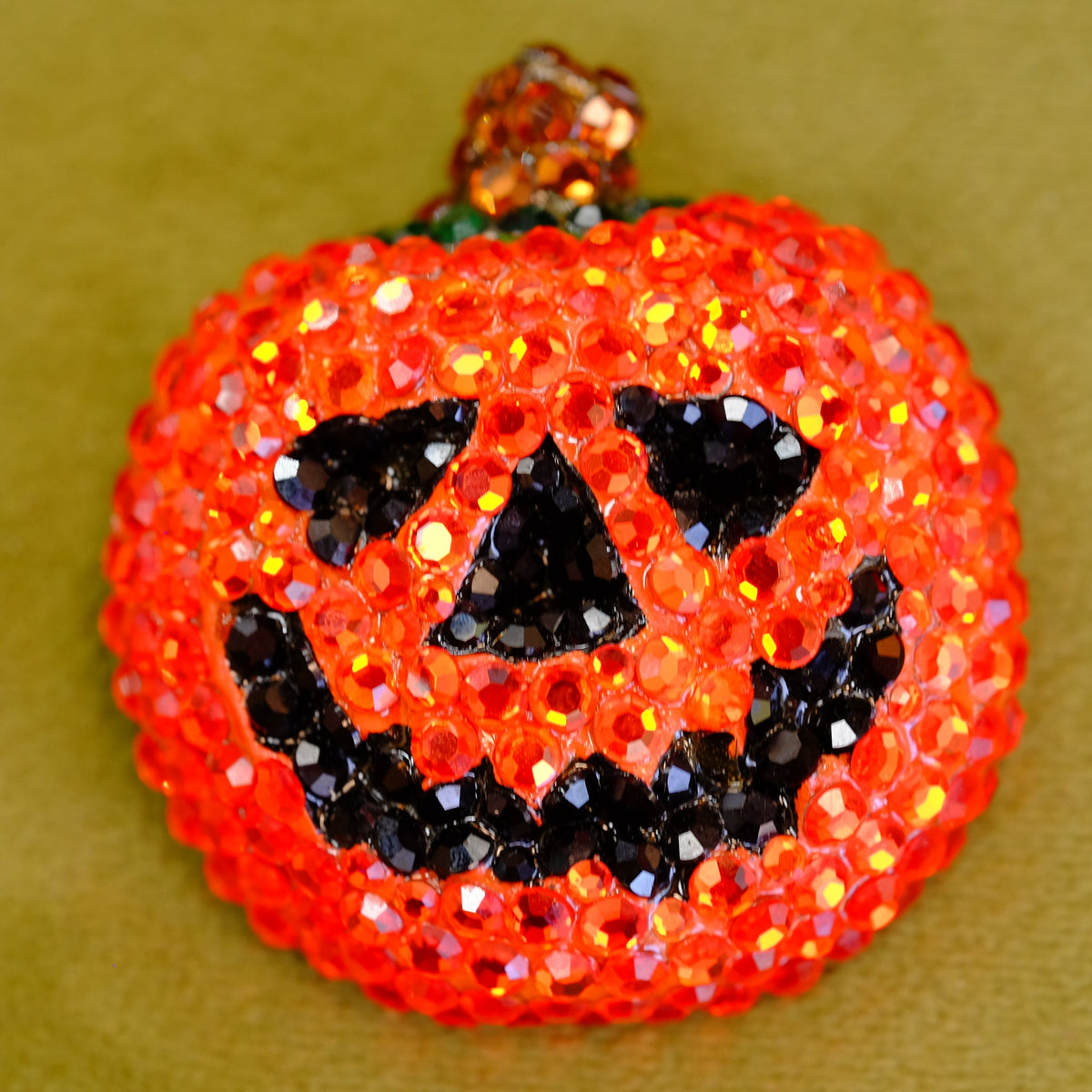 Richard Kerr Pumpkin Brooch