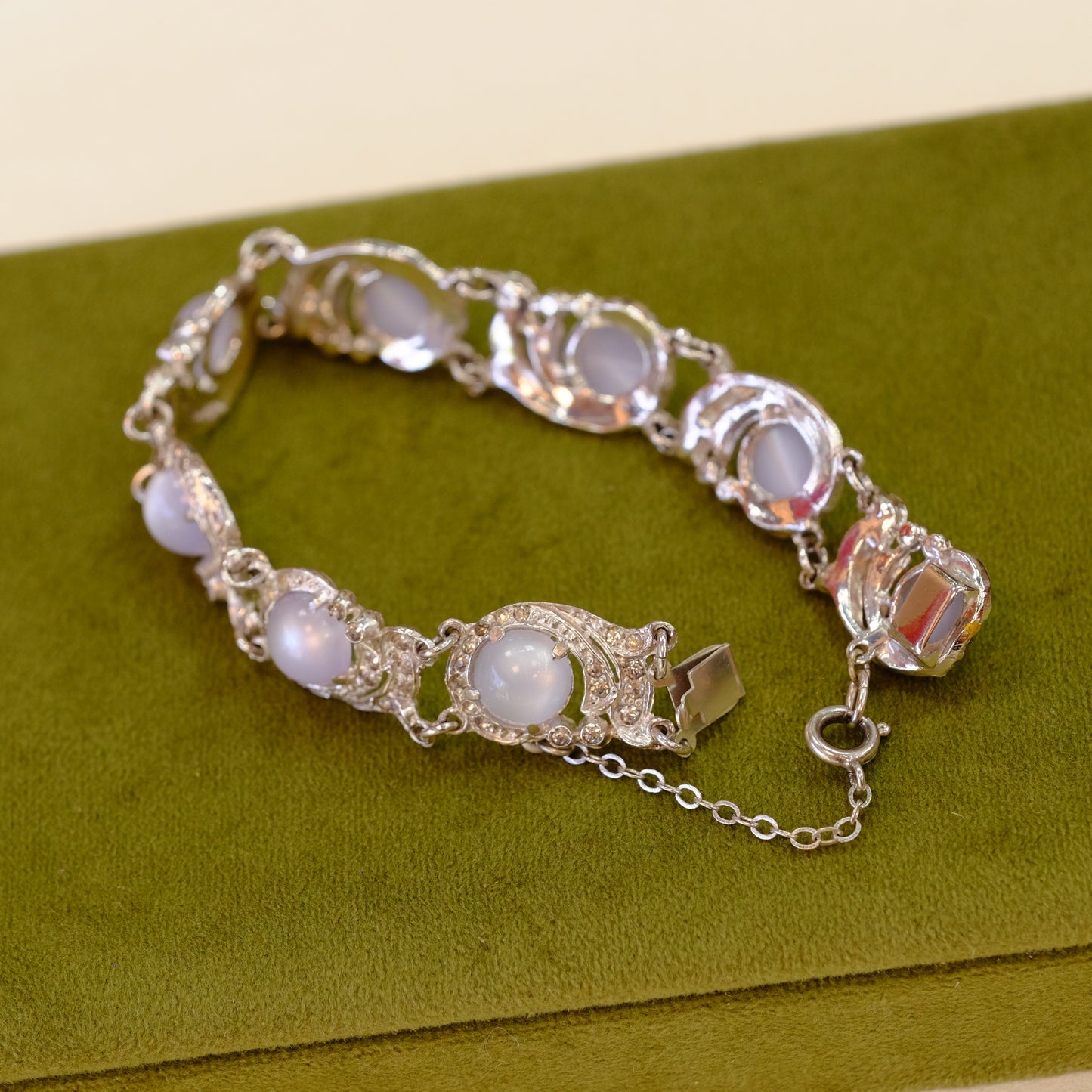 Paste Moonstone Bracelet