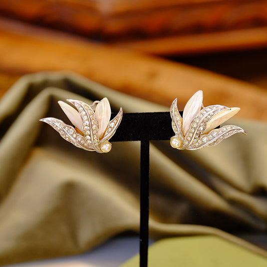 Boucher Pearl Fan Clip-on Earrings