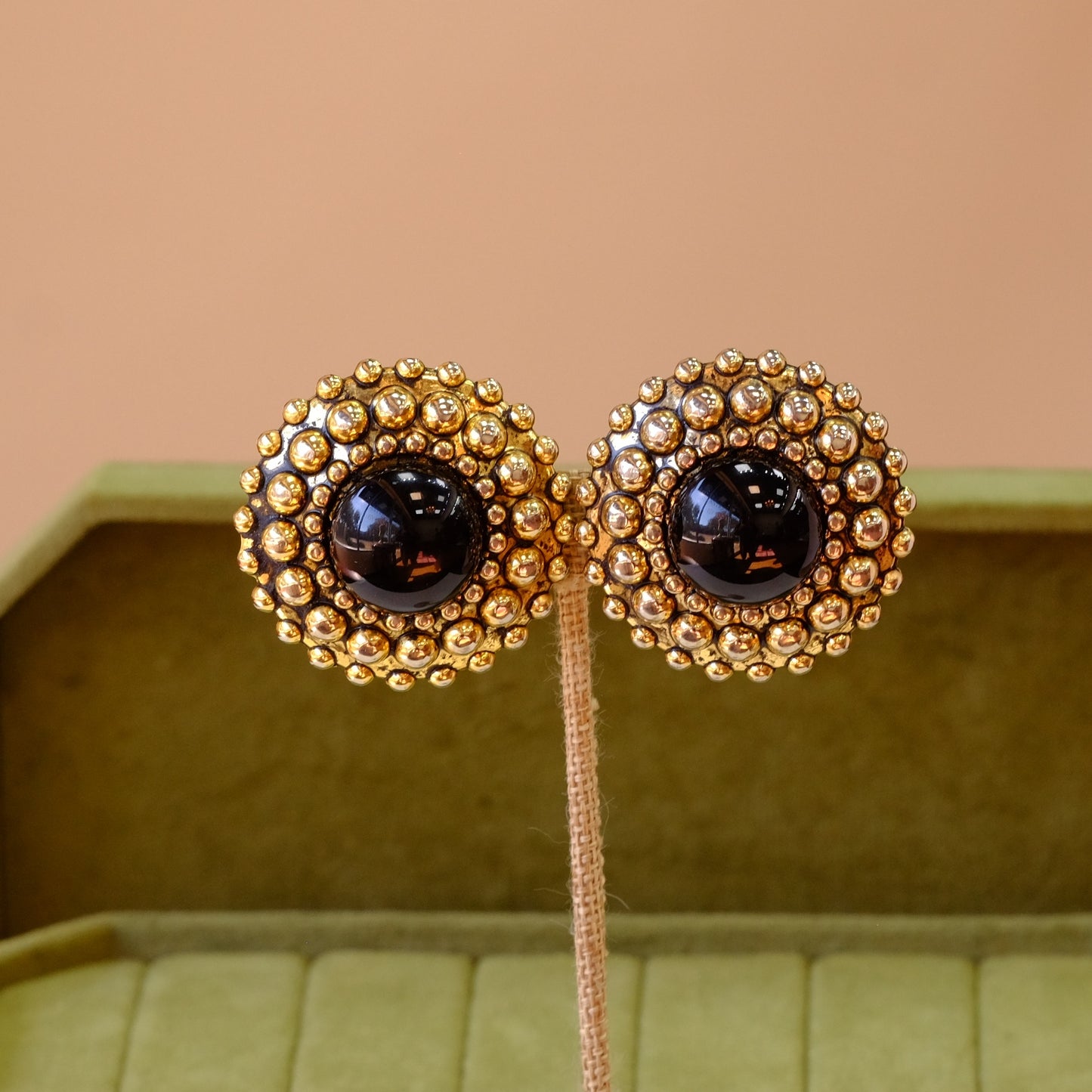 Vintage Round Black European Earrings