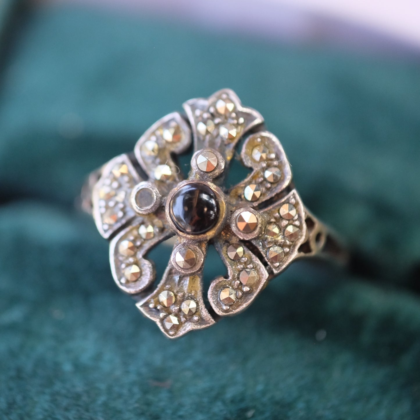 Silver ring with Onyx and Marcasite