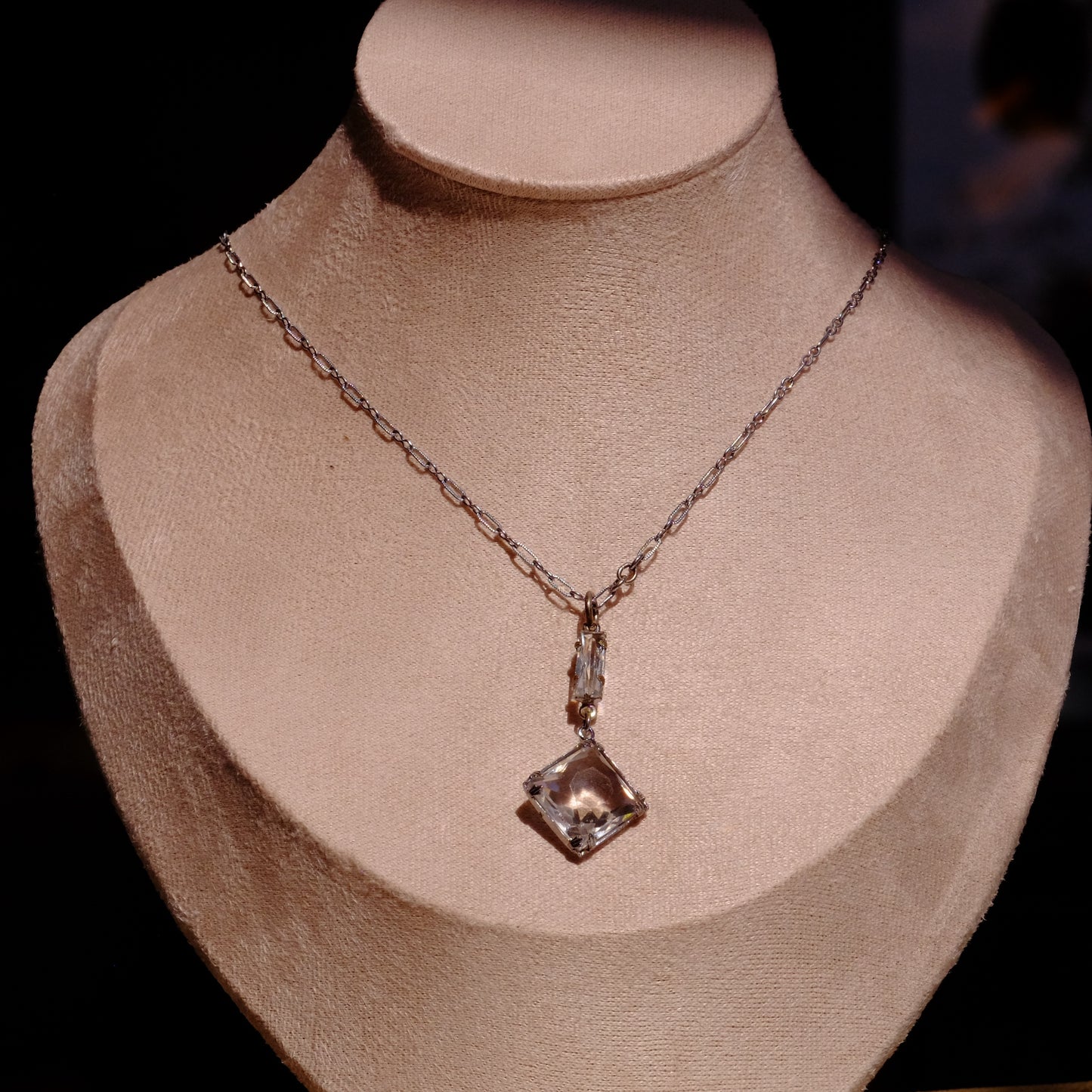 Art Deco Paste Lariat Necklace
