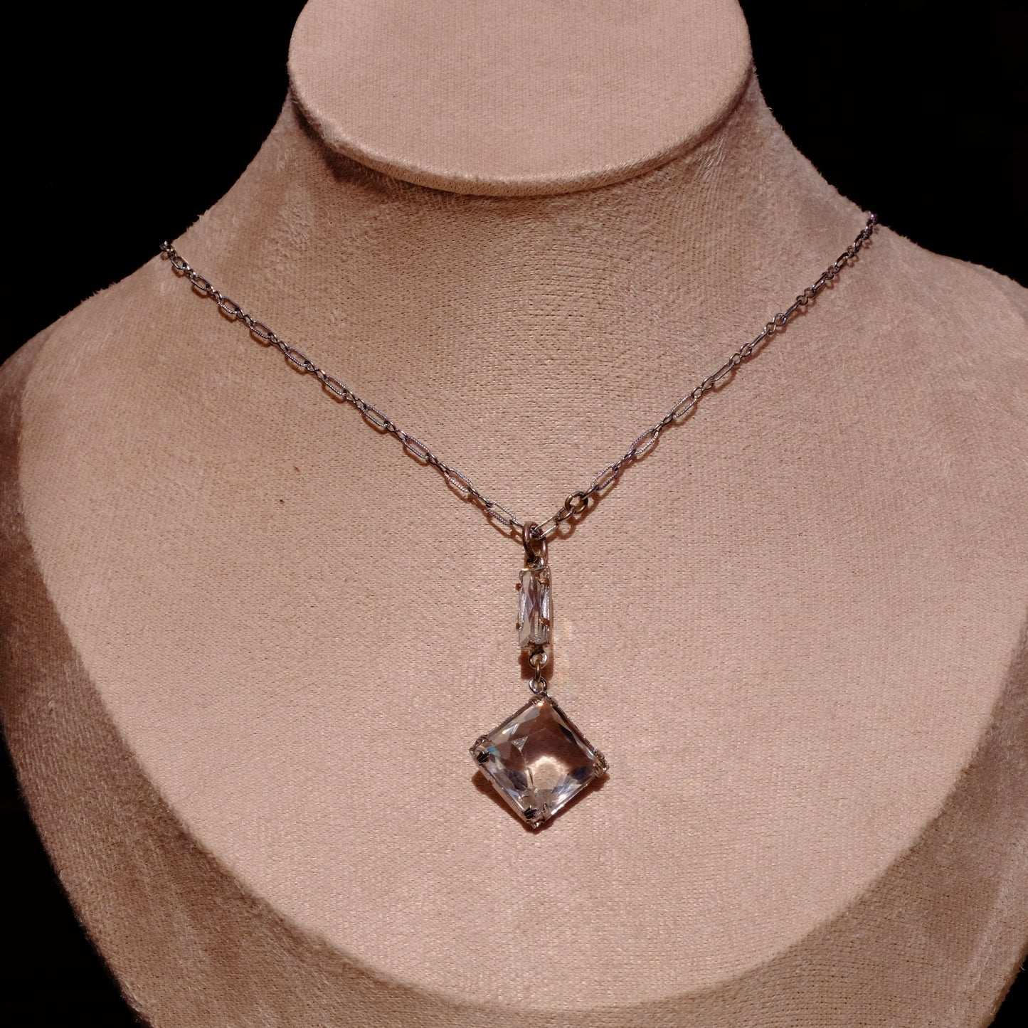 Art Deco Paste Lariat Necklace