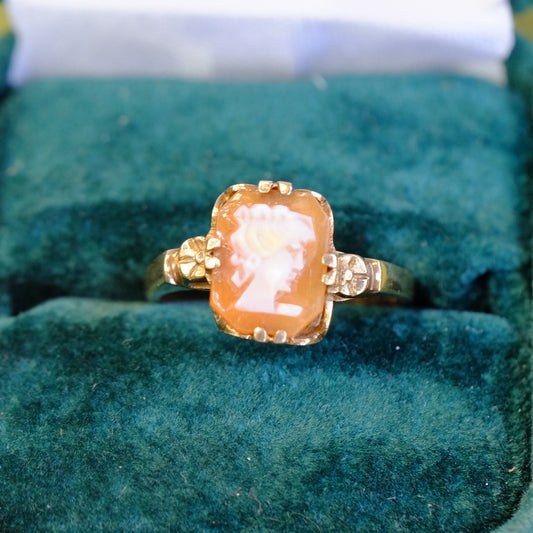 10K Small Cameo Ring