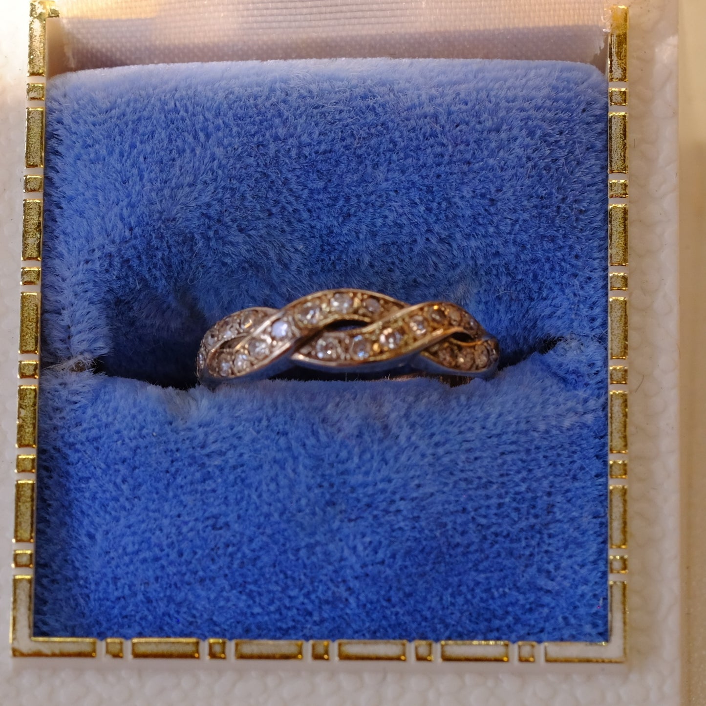 14K Gold Old Minecut Diamond Ring