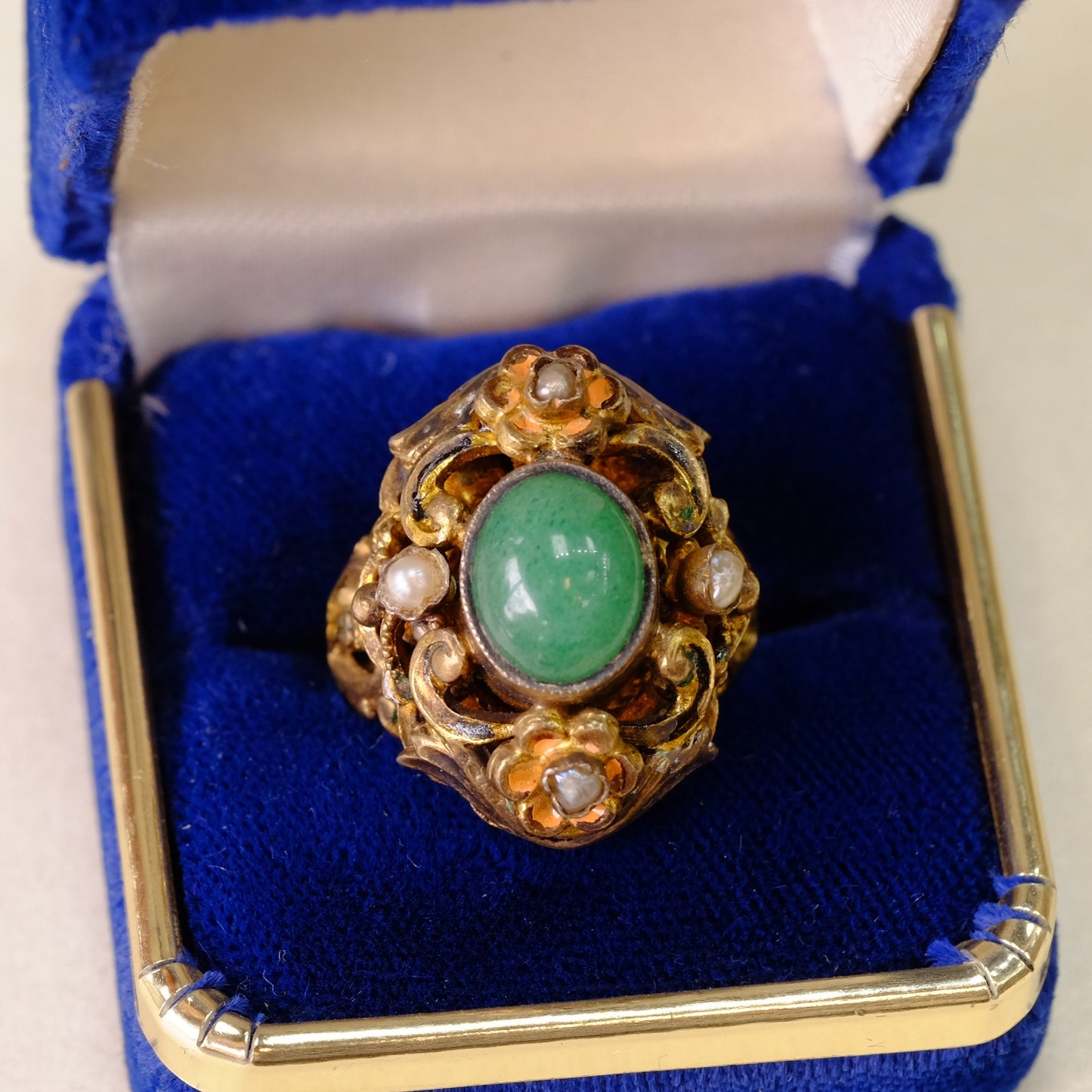 Antique Hungary Jade Pearls Ring