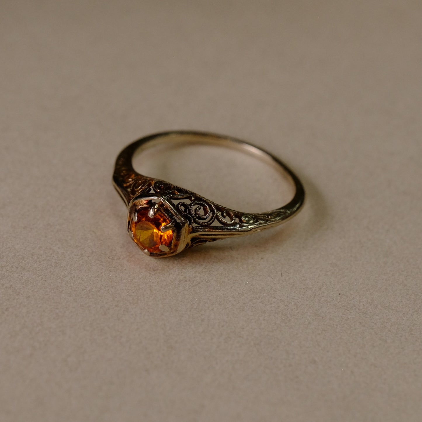 18K Gold Filigree Topaz Ring
