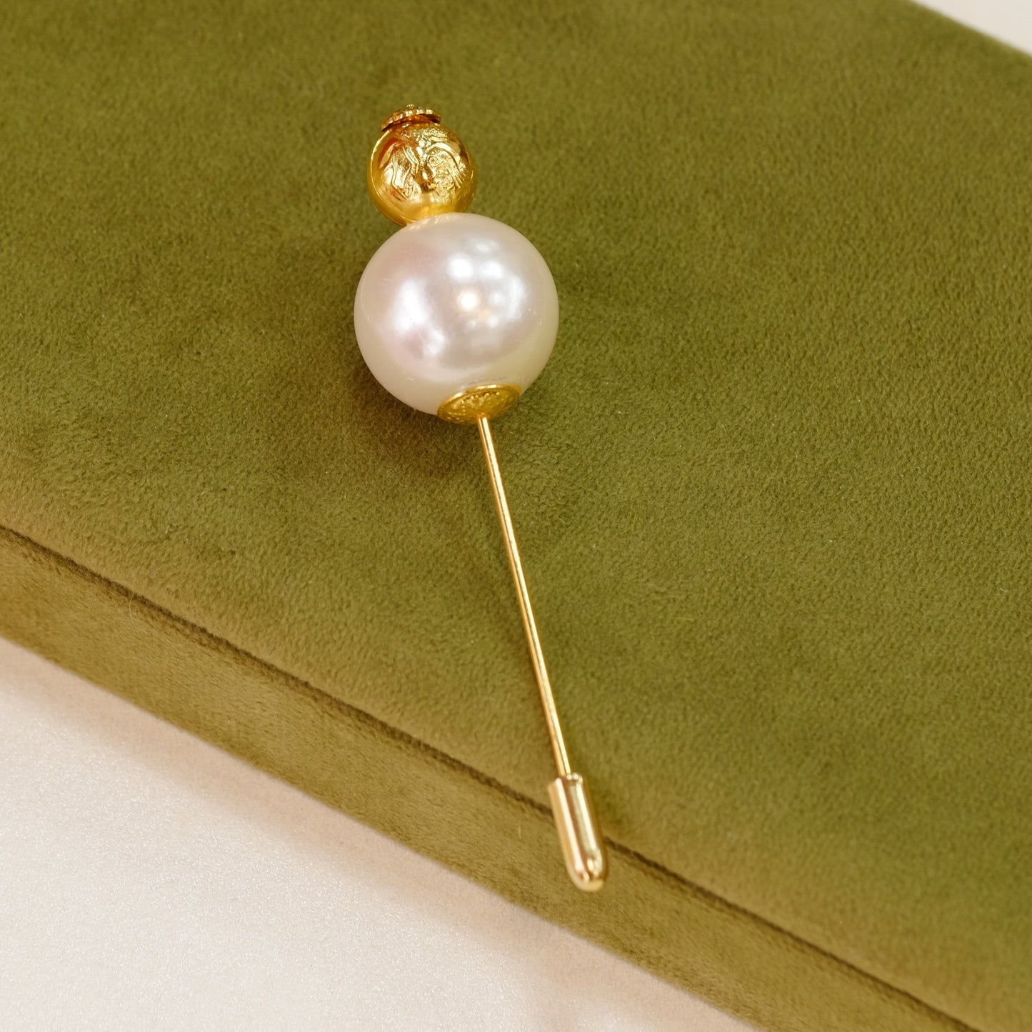 Vintage Hat Pin Faux Pearl