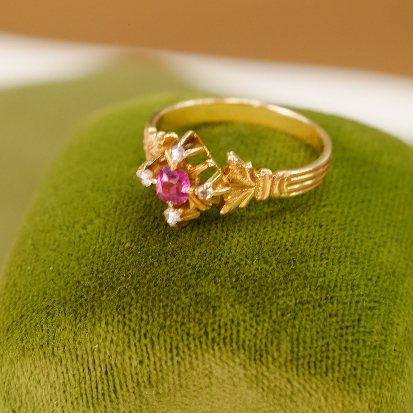 14k Gold Pink Sapphire Diamond Ring