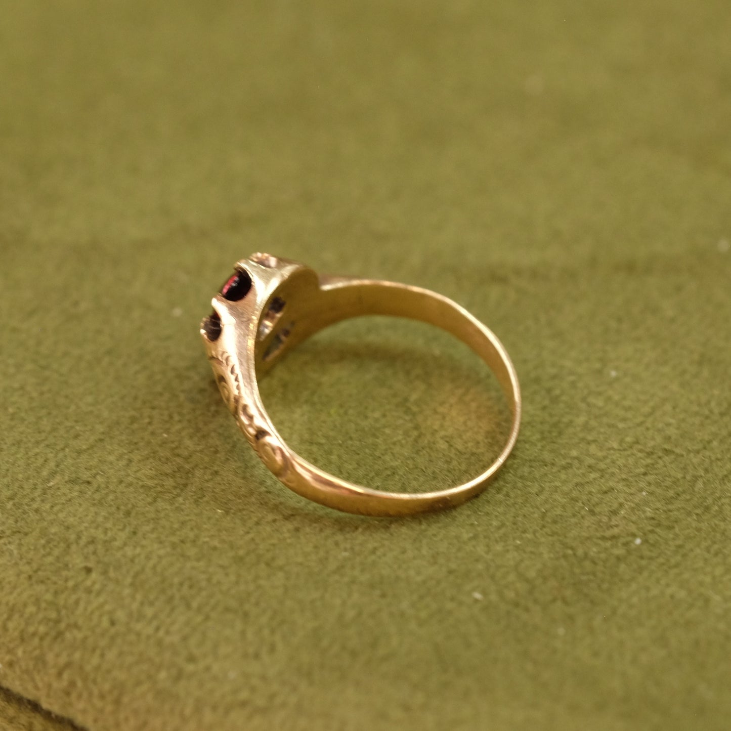 14k Gold Victorian Ruby Diamond Ring