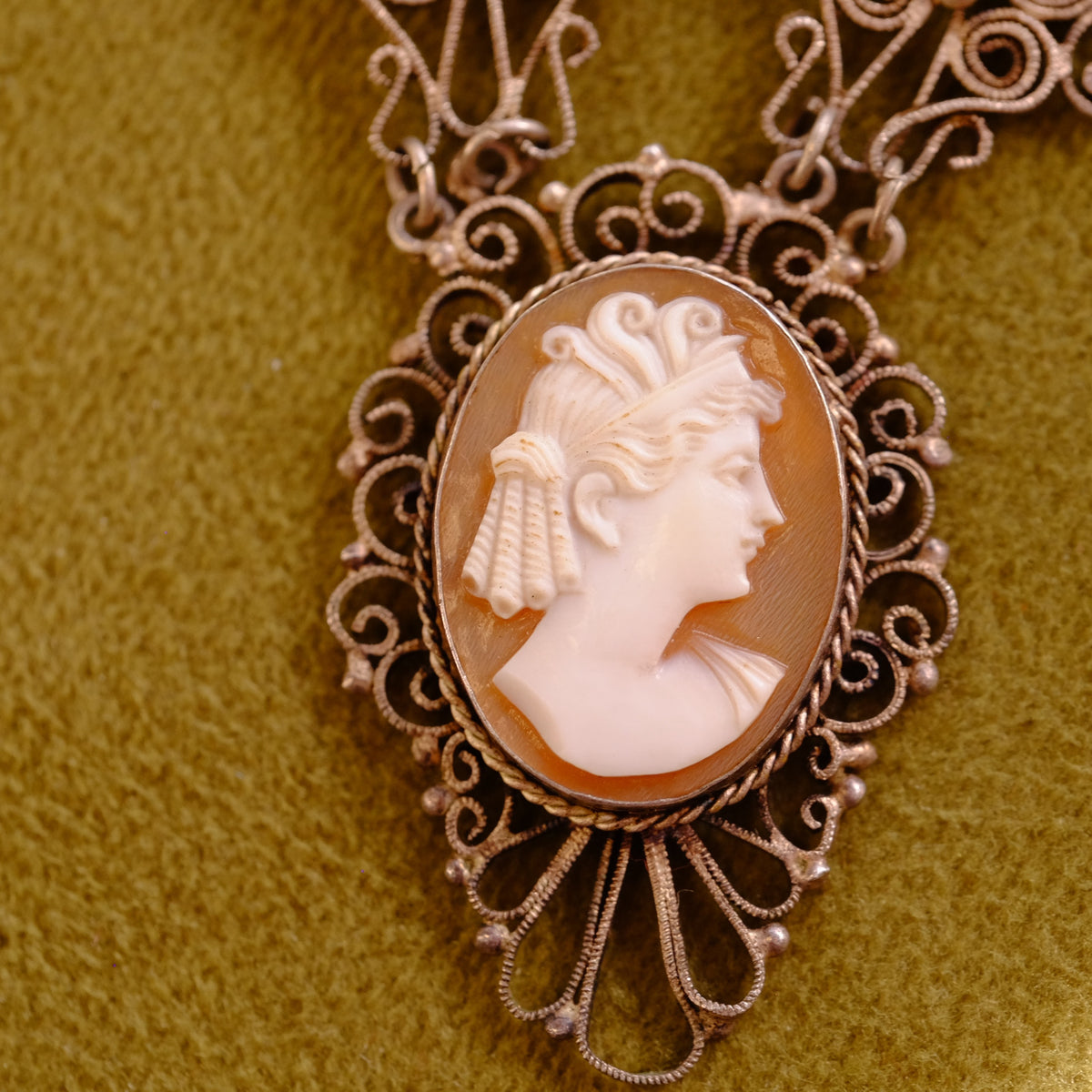 Victorian Cameo Set with Silver Filigree