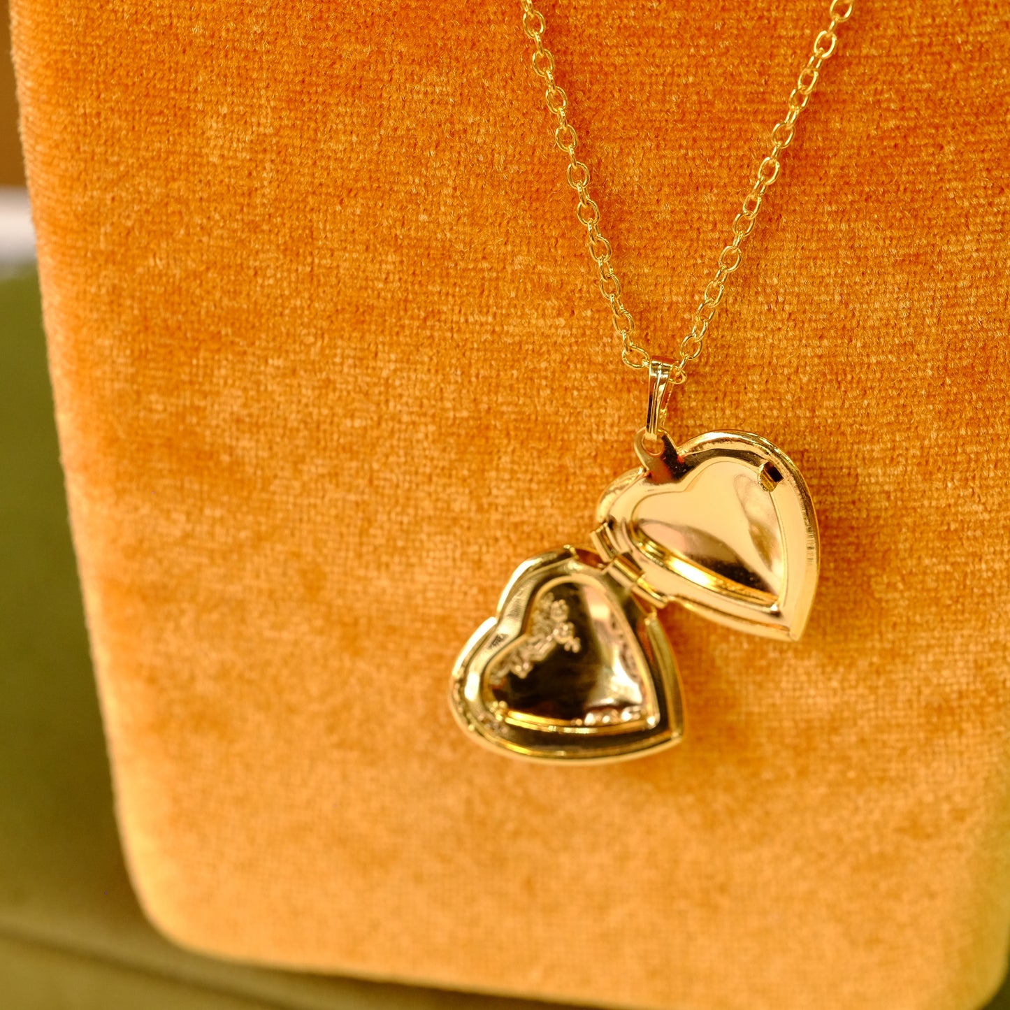 Vintage Gold Plated Heart Locket on Chain