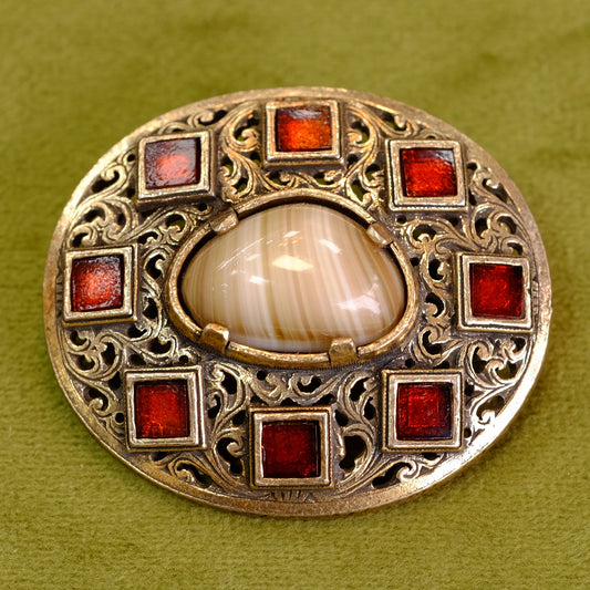 Round Scottish Costume Pin