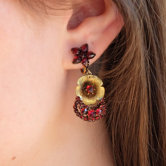 Victorian Garnet Flower Shaped Screw Backs Earrings