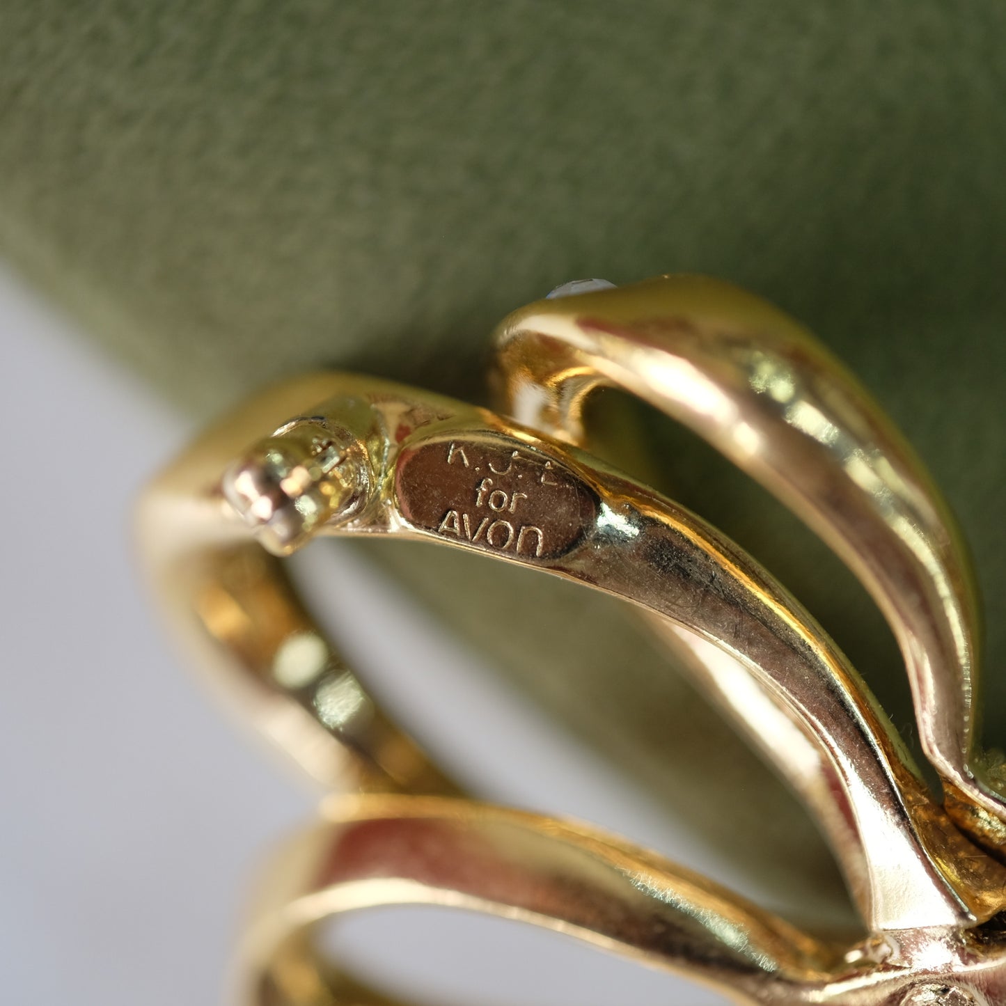 Vintage Kenneth Jay Lane for Avon Bow Brooch 1990s