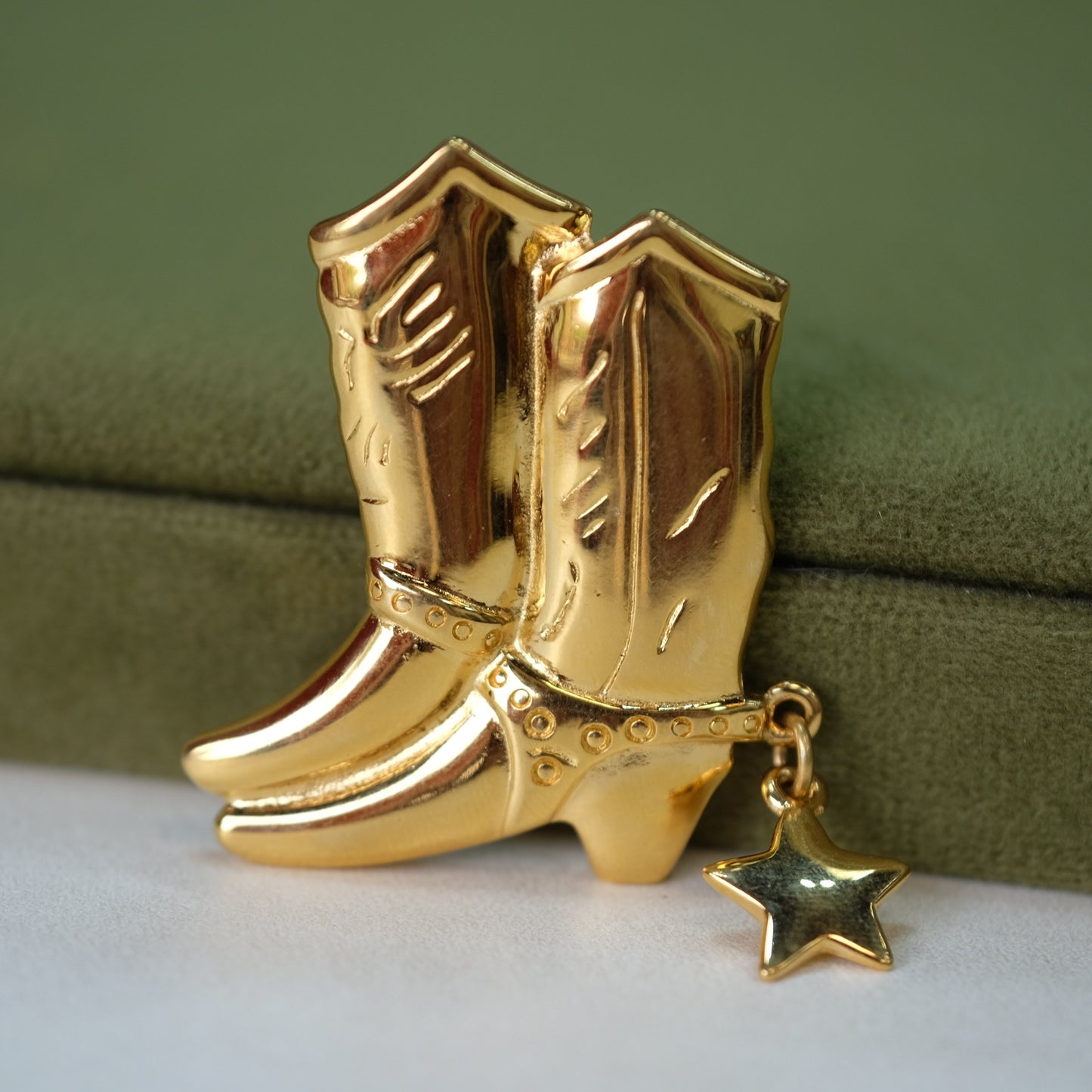 Vintage Cowboy boots Brooch by Monet 1990s