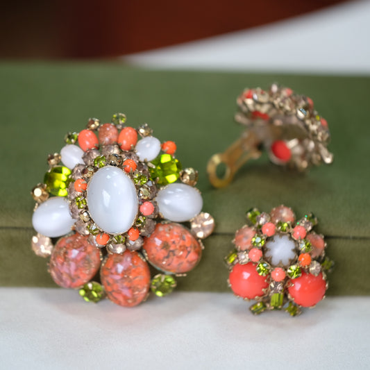 Collectible Schreiner Set 1960s