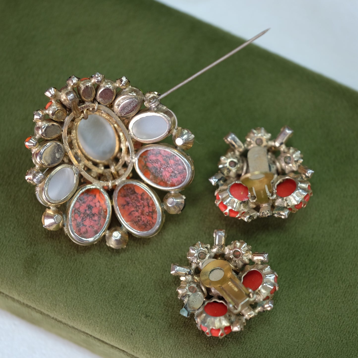 Collectible Schreiner Set 1960s