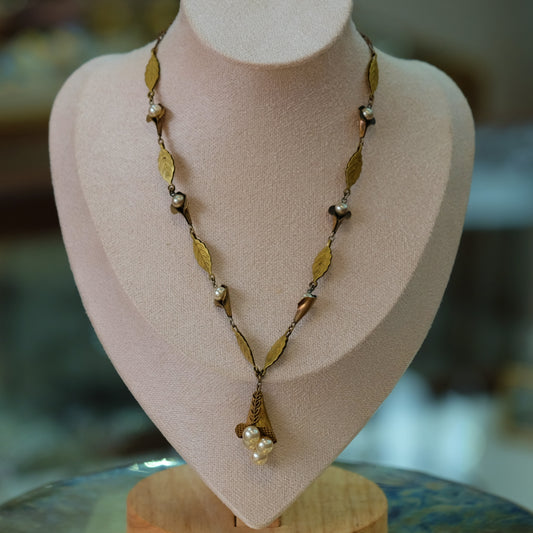Vintage Calla Lily brass Necklace with faux pearls 9"