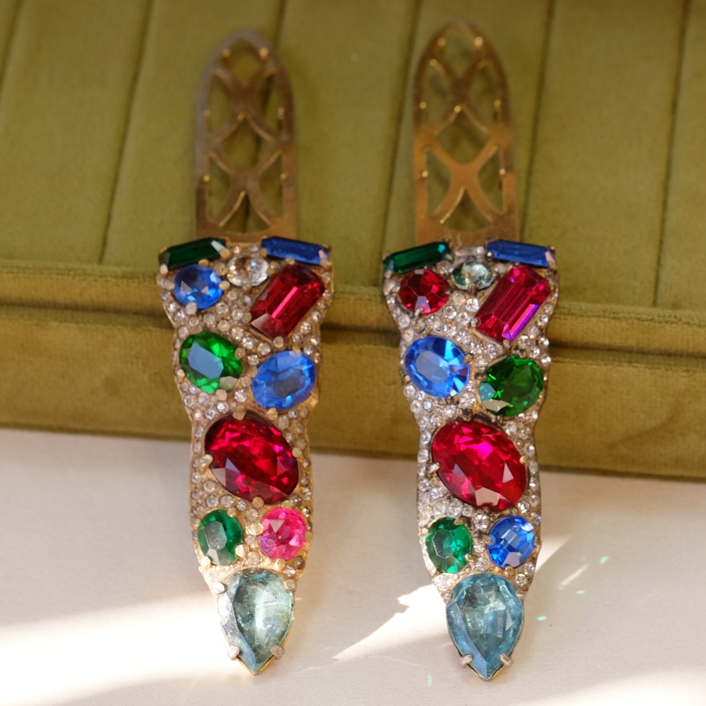 Eisenberg Pair Dress Clip Gem Color 1940s