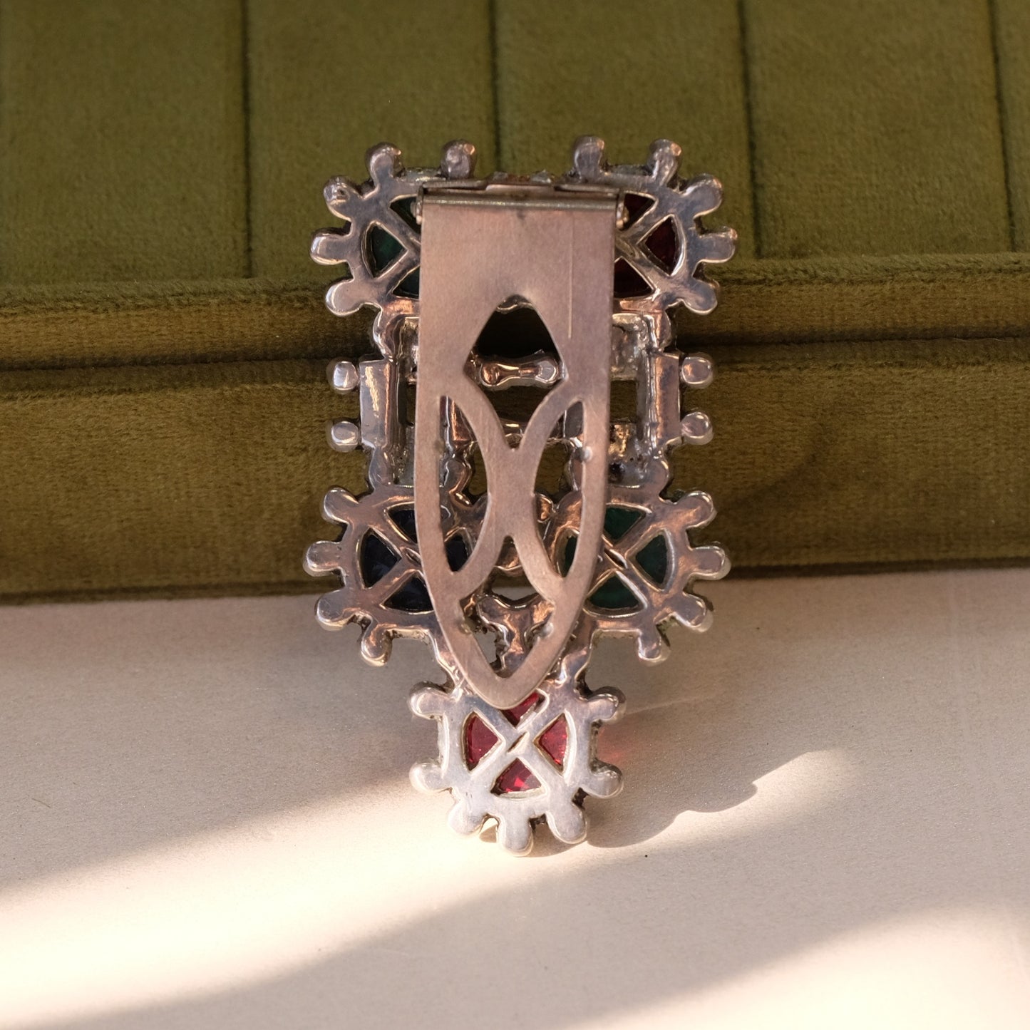 Eisenberg Gem Color Dress Clip with Molded Glass 1940s