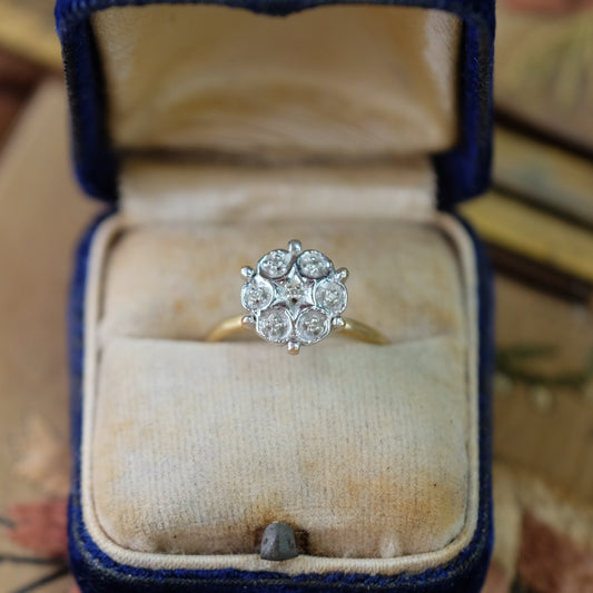 10K Yellow Gold Star Ring with Diamonds
