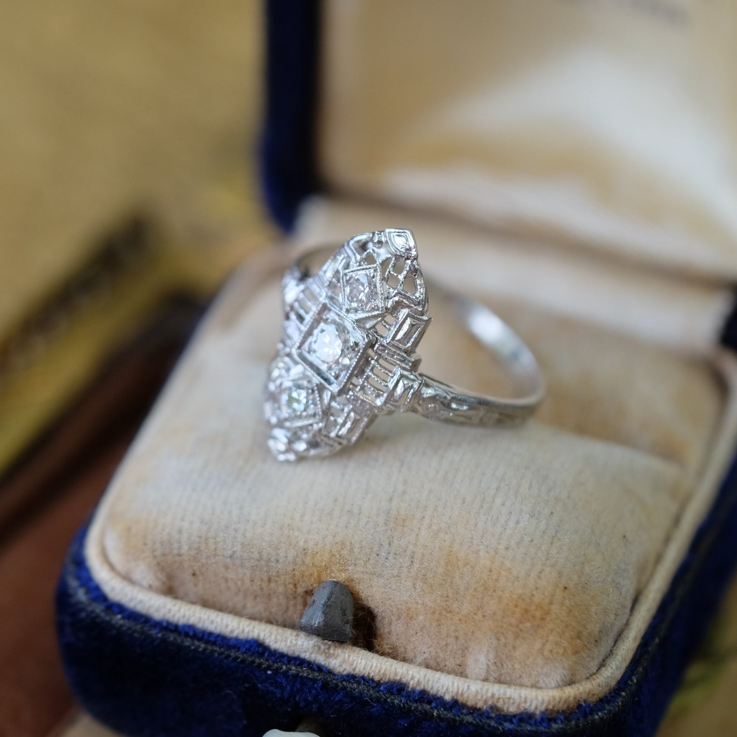 Platinum Art Deco Filigree 3 Diamond Ring