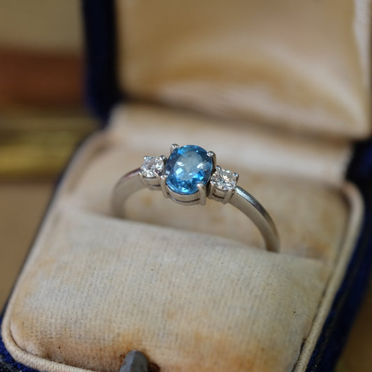 18K White Gold Aquamarine and Diamond Ring