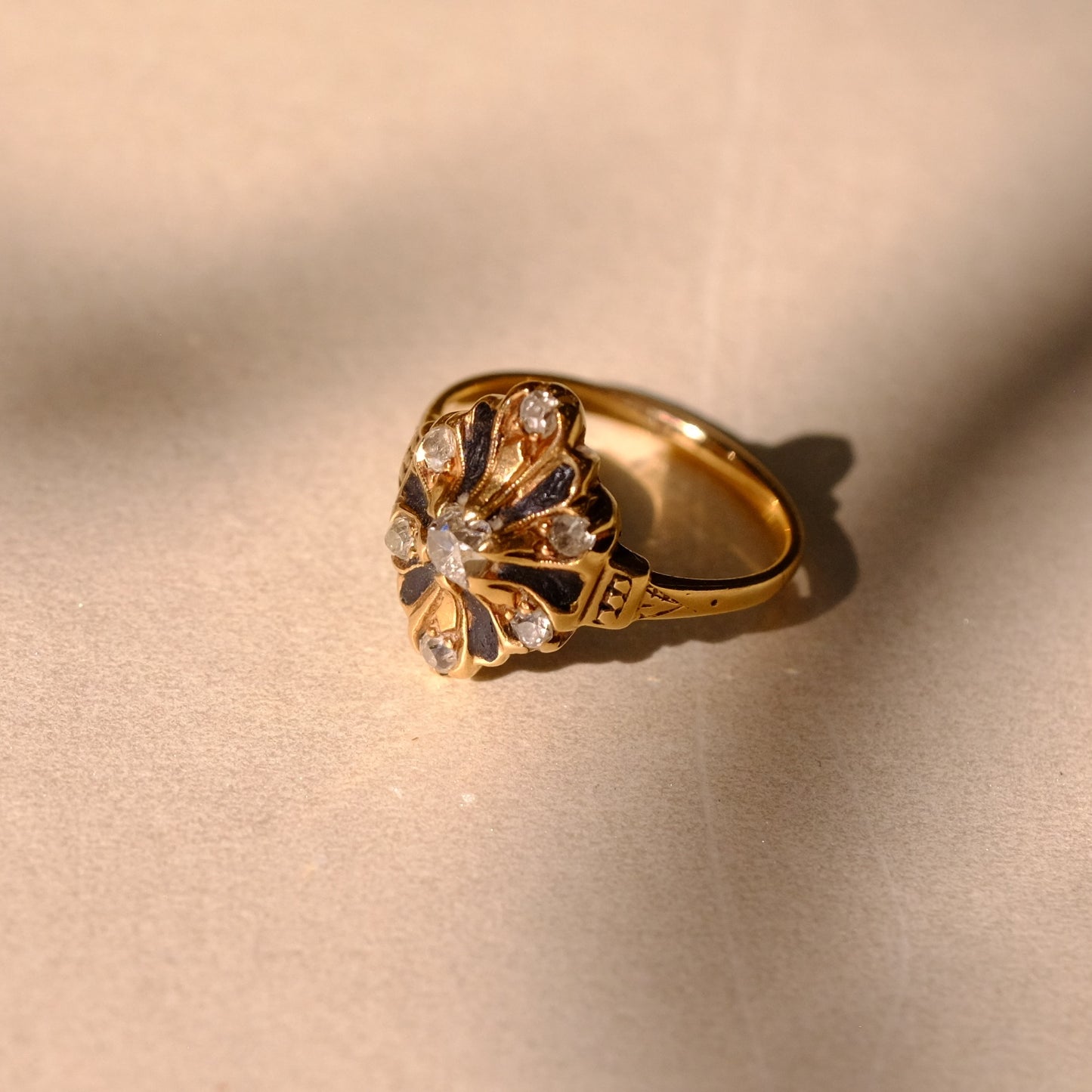Victorian 14k Gold Rose Cut Diamond Ring