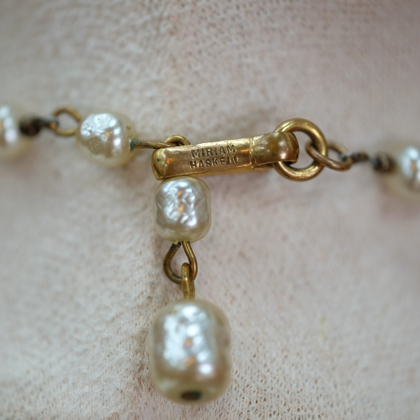 Vintage Miriam Haskell Dainty Pearl Necklace