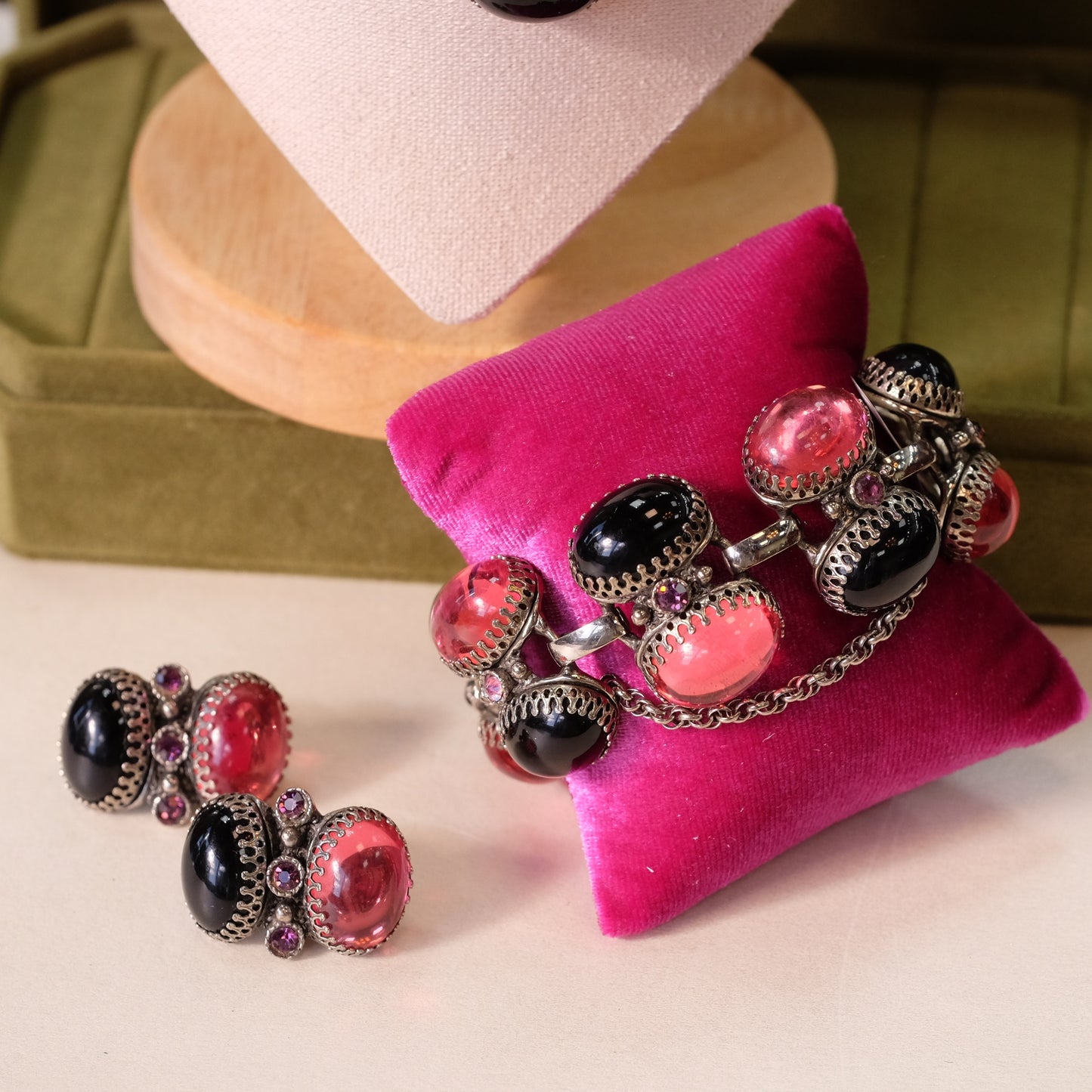 Vintage Selro Necklace, Bracelet and Earrings set 1960s