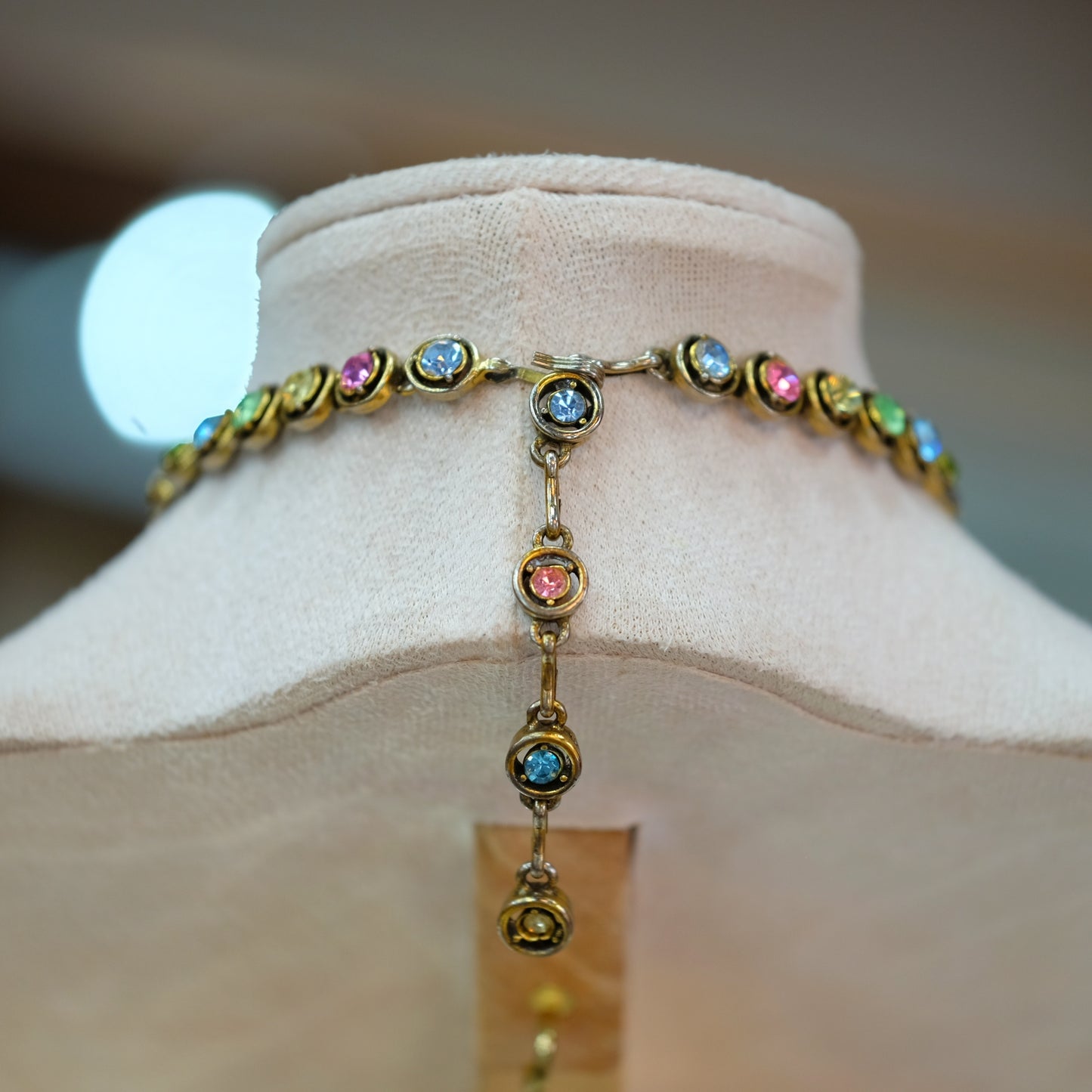 Vintage Hollycraft Pastel necklace 17" 1950s