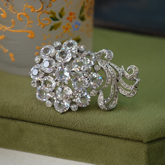 Reja Clear Rhinestones Flower Brooch 1940s