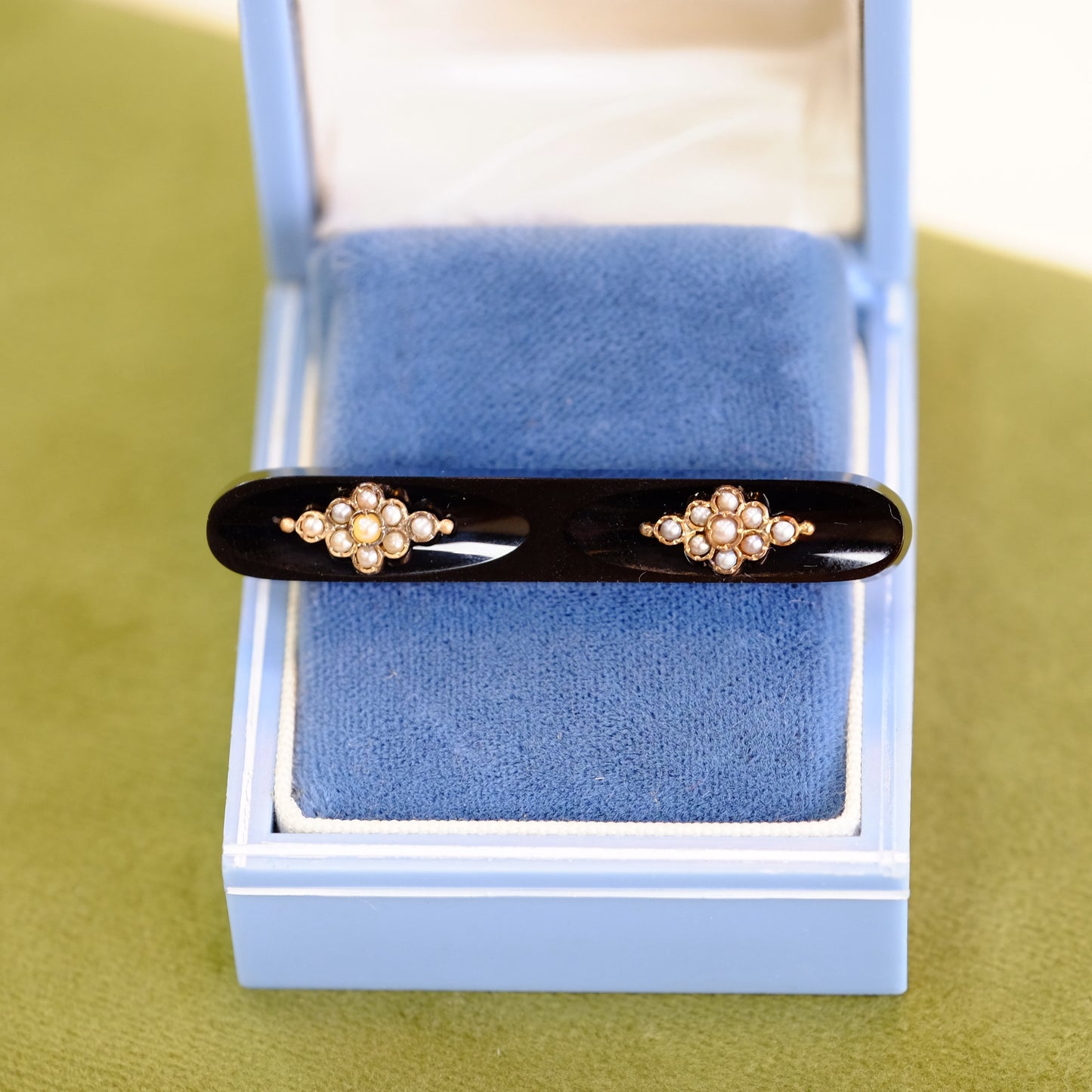 Jet Mourning Bar Pin with Seed Pearls