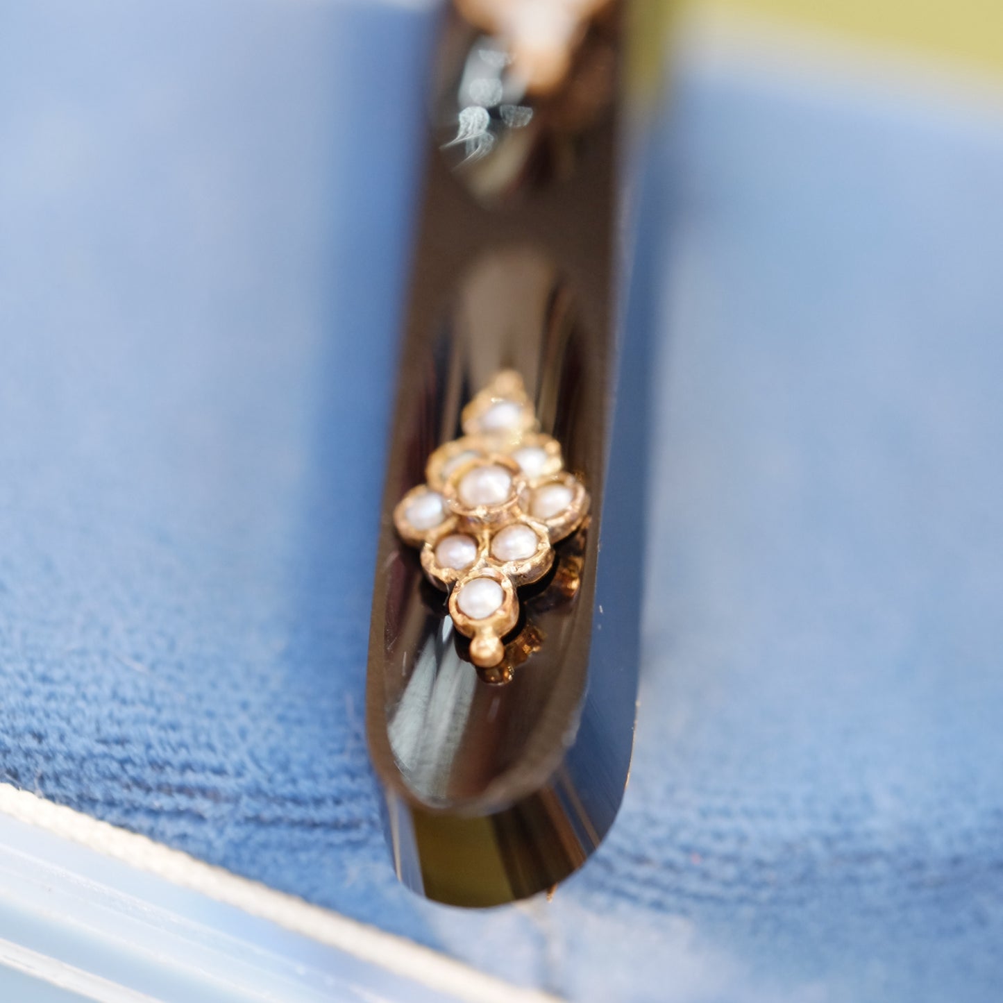 Jet Mourning Bar Pin with Seed Pearls