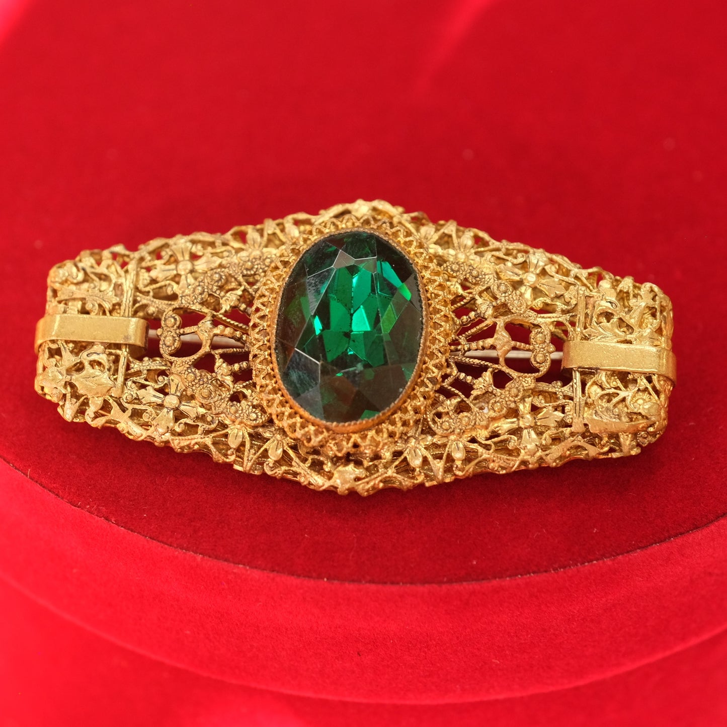 Antique Art Nouveau Green Glass Filigree Brooch 1910s