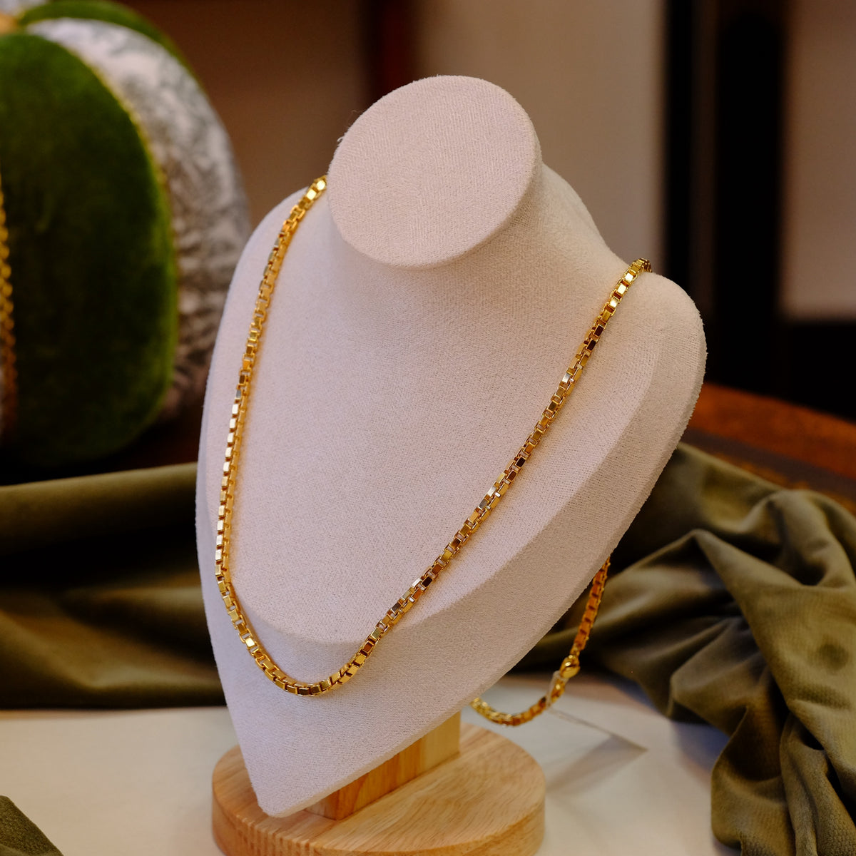 Trifari Square Link Necklace