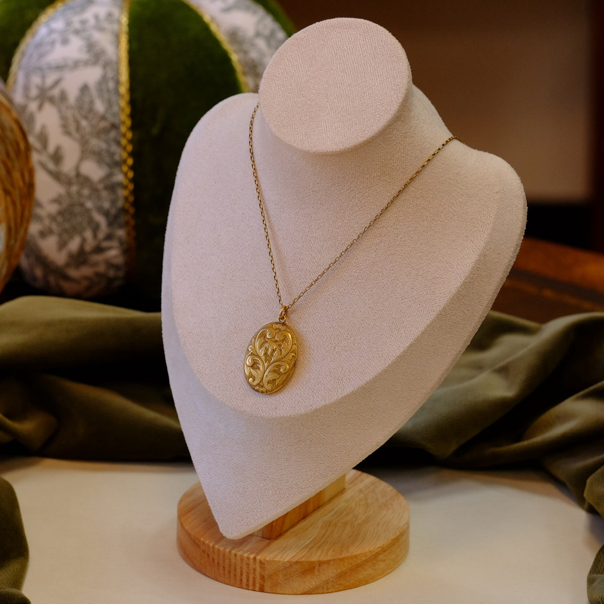 Ornate Oval Gold Filled Locket