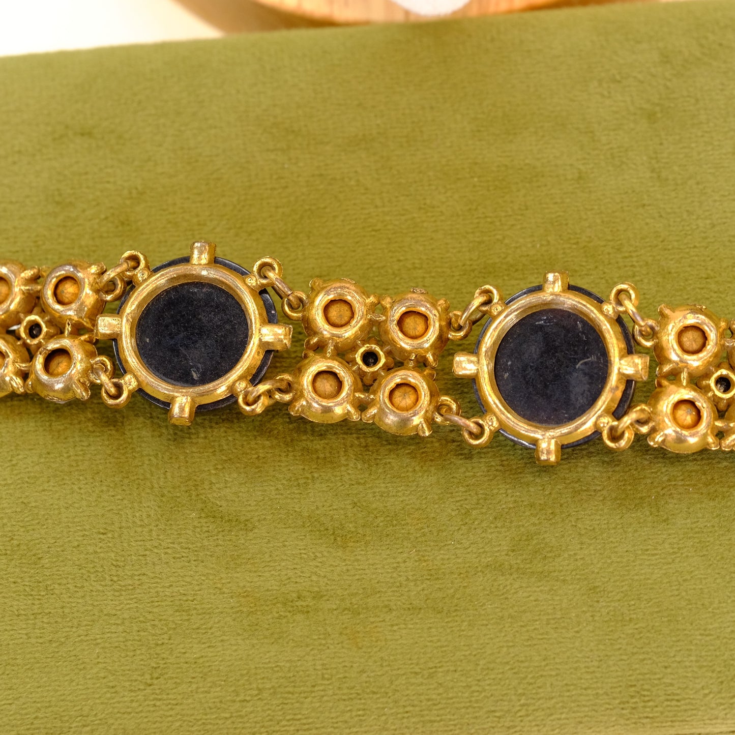 Czech Glass Bracelet 1930s