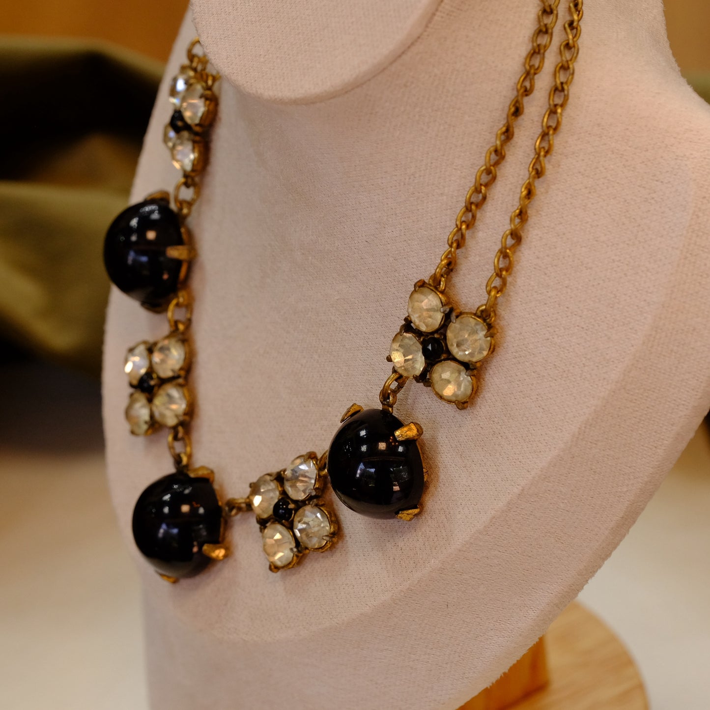 Czech Glass Necklace 1930s