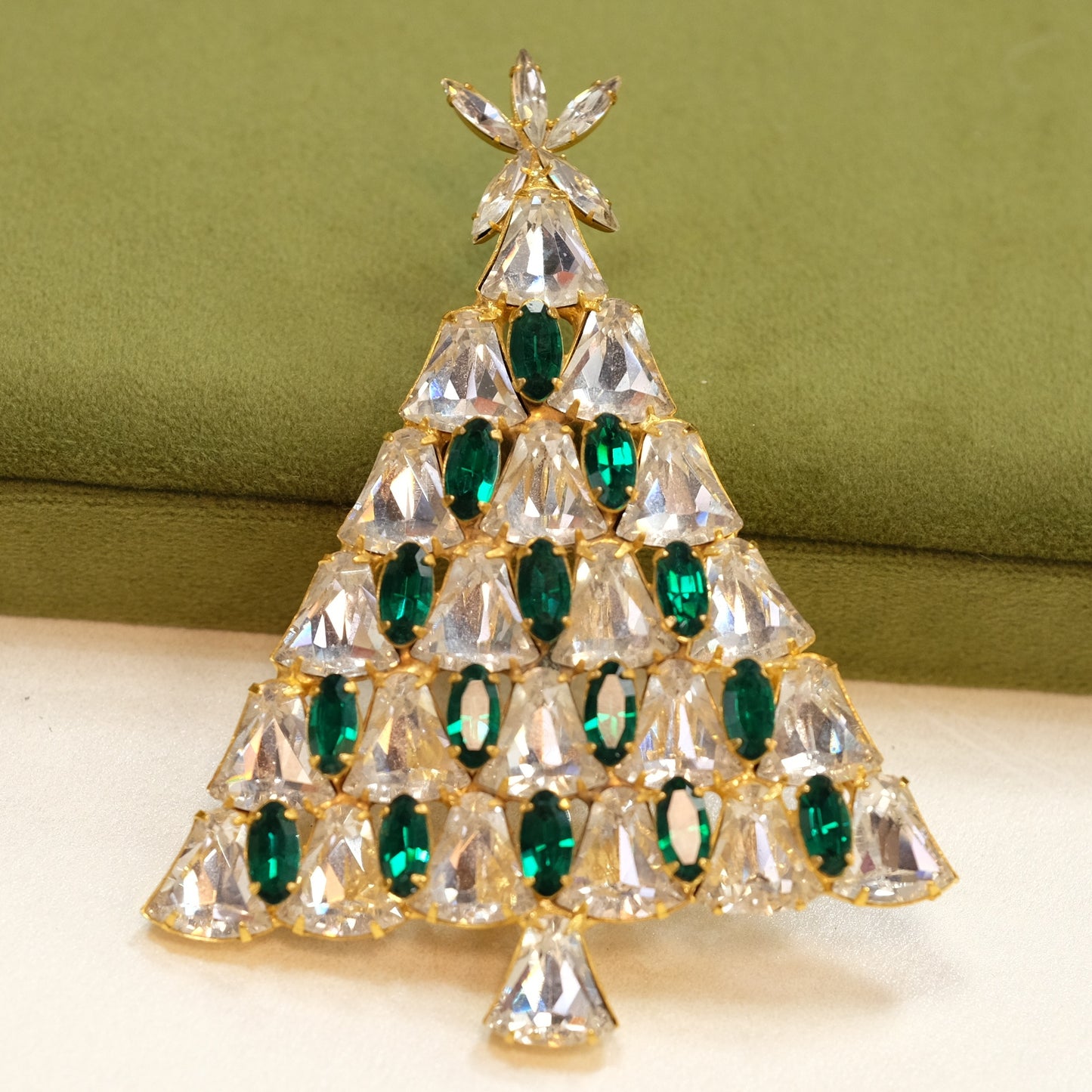 Dominique Giant Christmas Tree brooch 1980s