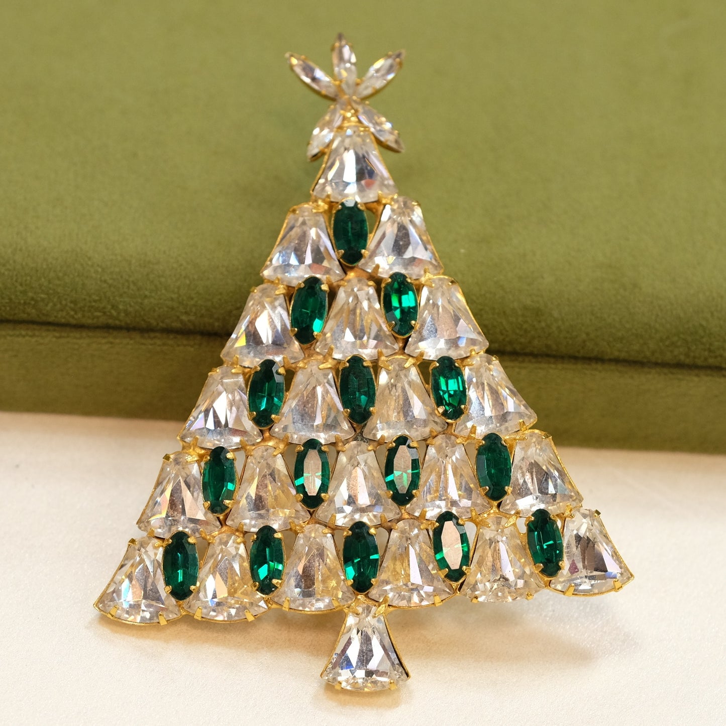 Dominique Giant Christmas Tree brooch 1980s