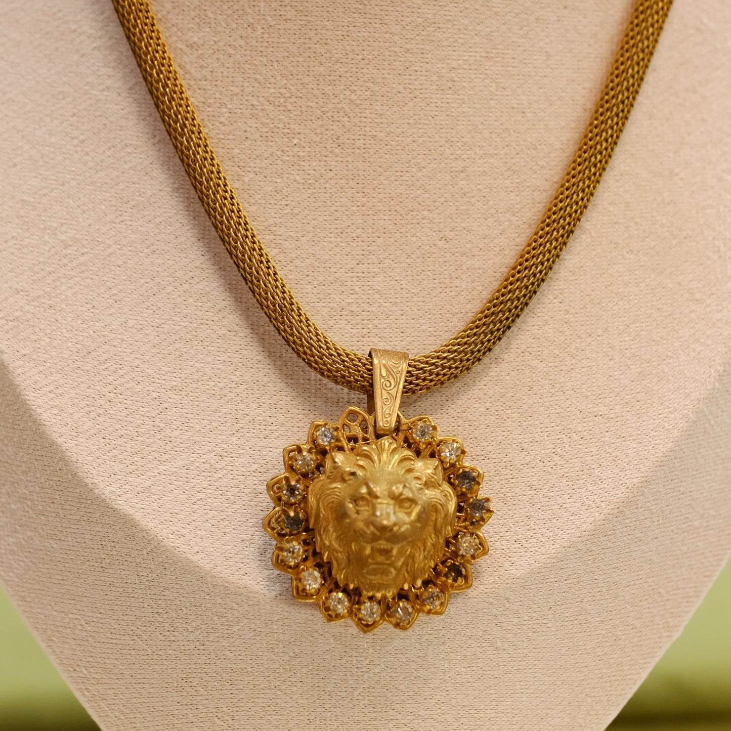 Miriam Haskell Lion Pendant Necklace 1970s