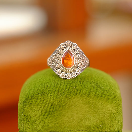 Vintage Silver Tear Drop Topaz Ring