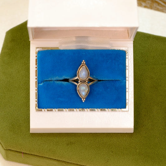 Vintage Silver Moonstone Double Ring