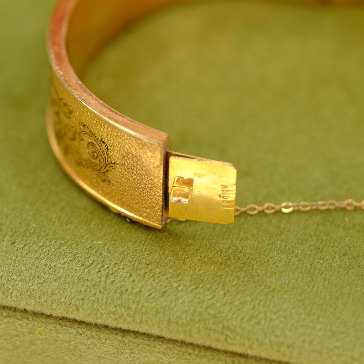 Victorian Gold Filled Bangle Bracelet 1890s