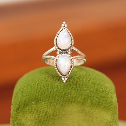 Vintage Silver Moonstone Double Ring